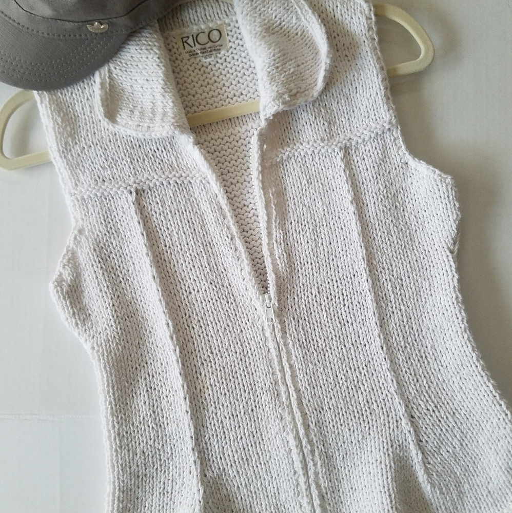 Cotton sweater vest, sz S, 209
